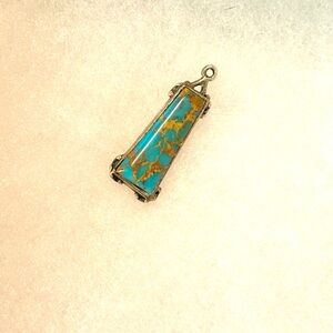 NATIVE MADE TURQUOISE & SILVER PENDANT